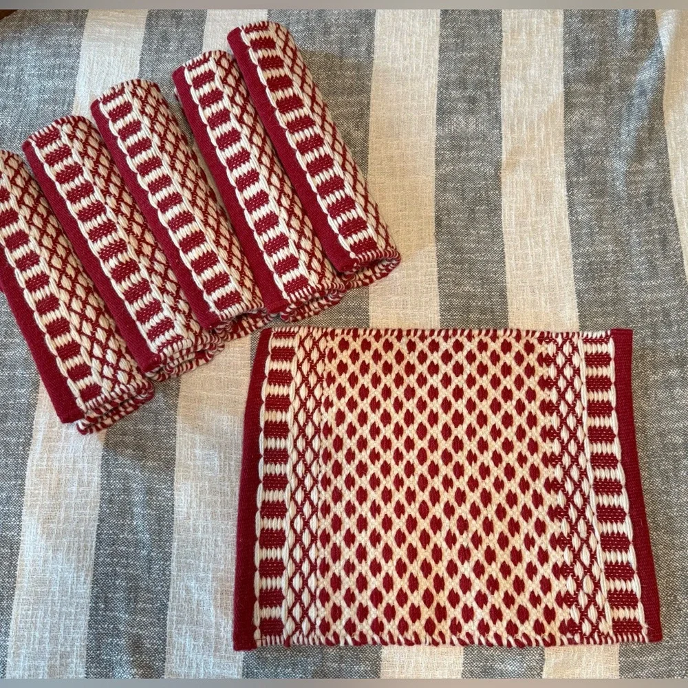 Set of 6 Crate&Barrel Red and White Wool Braided Placemats-Nordic Sweater